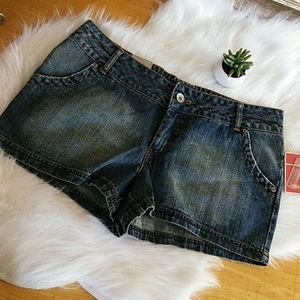 Mossimo Short
